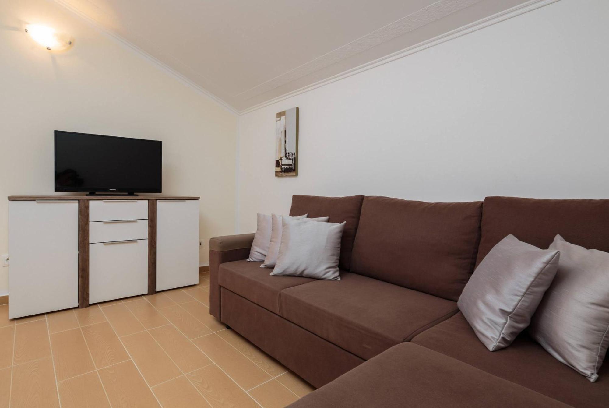 Apartment Krzelj Trogir Exterior photo